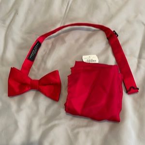 Pronto Uomo clip on bow tie and pocket square handkerchief